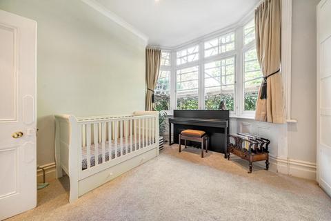 Flat 4, 25 Old Hill, Chislehurst, BR7 5LZ