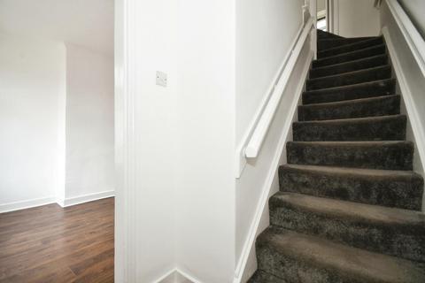 26 Browning Close, Sheffield, S6 1BY
