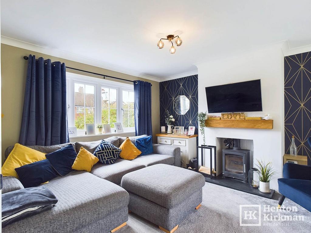 Upland Road, Billericay 3 bed detached house for sale £600,000