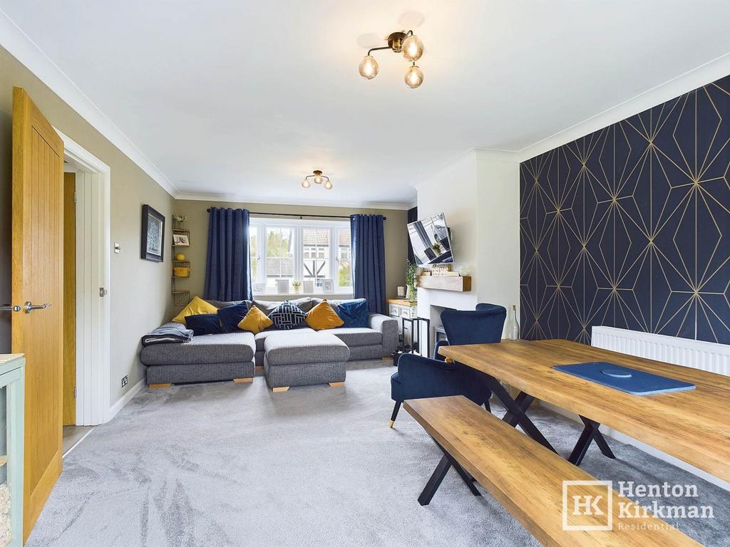 Upland Road, Billericay 3 bed detached house for sale £600,000