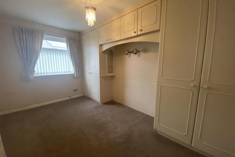 2 bedroom bungalow for sale, Hathersage Road, Hull