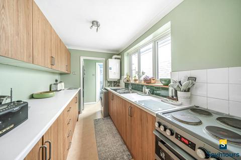 2 bedroom terraced house for sale, Station Road, Guildford GU4