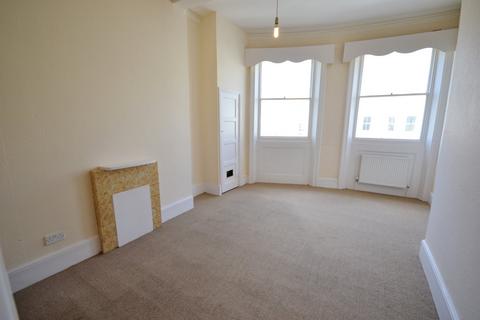 2 bedroom flat to rent, Brunswick Place, Hove, BN3