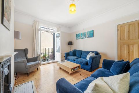 2 bedroom flat for sale, Hayter Road, SW2