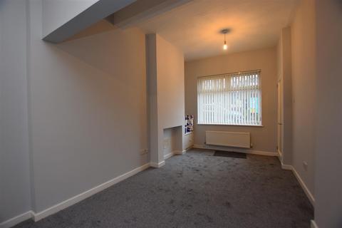 3 bedroom terraced house to rent, Sutherland Street, Barrow-In-Furness