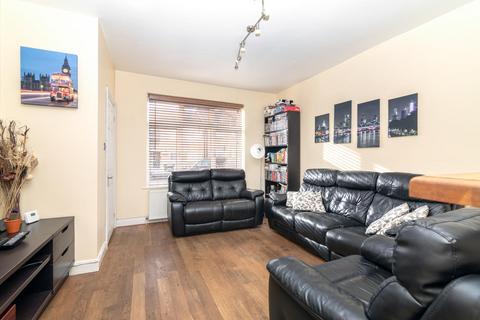 4 bedroom terraced house for sale, Compton Crescent, London