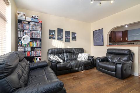 4 bedroom terraced house for sale, Compton Crescent, London