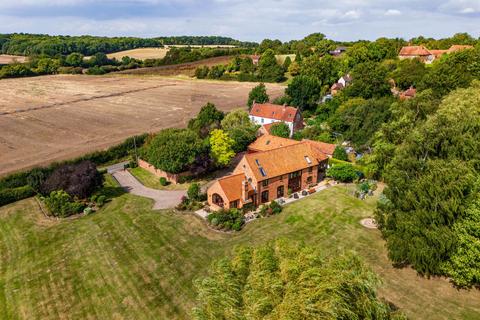 4 bedroom barn conversion for sale, Kersall, Newark, Nottinghamshire, NG22 0BJ