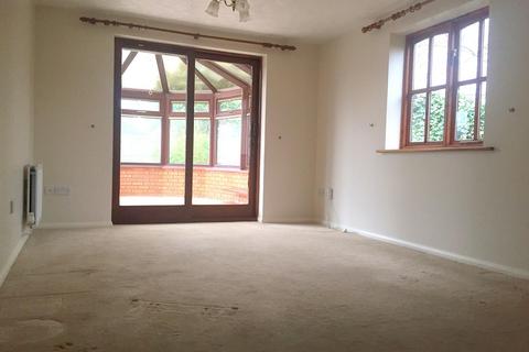 2 bedroom bungalow to rent, Booth Lane, Kesgrave, Ipswich, Suffolk, UK, IP5