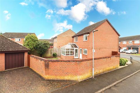 4 bedroom detached house for sale, Bewdley Close, Harpenden, Hertfordshire