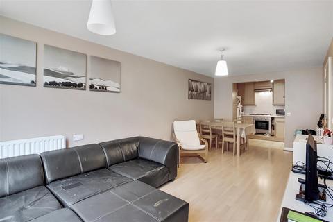 2 bedroom apartment to rent, Fairlead House, Cassilis Road, London, E14