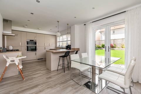 10 Bain Street, Edinburgh, EH17 8YL