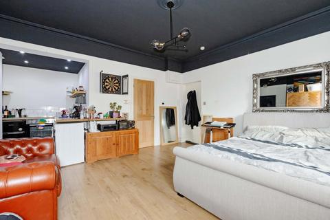 Studio for sale, Brunswick Square, Hove