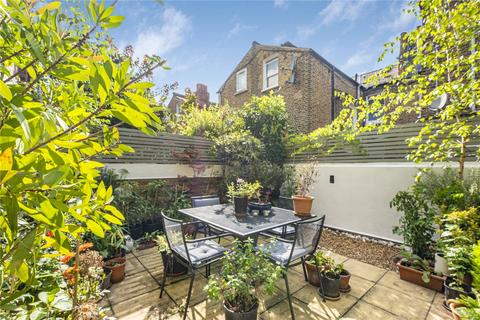 2 bedroom flat for sale, Queenstown Road, Battersea, London, SW8