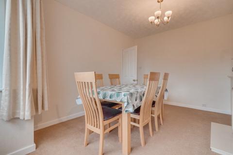 3 bedroom semi-detached house for sale, Lynwood Grove, Leeds, West Yorkshire, LS12