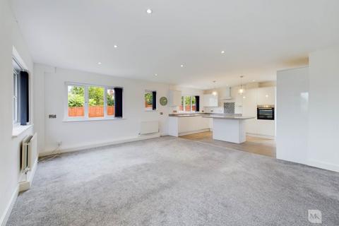 4 bedroom detached house for sale, Drayton Road, Milton Keynes MK17