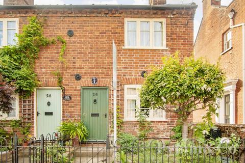 2 bedroom terraced house for sale, High Street, Norwich NR14