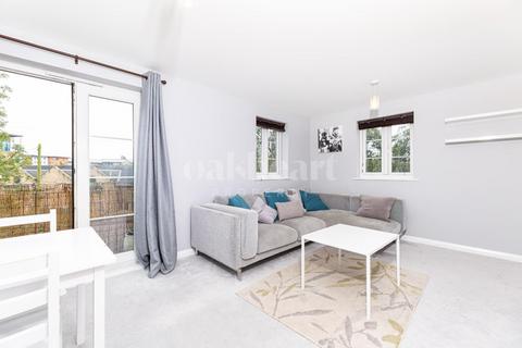 2 bedroom apartment for sale, Hardie's Point, Colchester