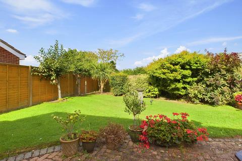 4 bedroom detached house for sale, Monarch Gardens, Eastbourne