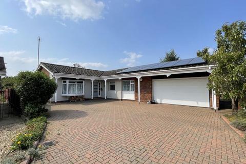 4 bedroom bungalow to rent, Brownshill, Maulden MK45