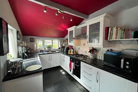 4 bedroom semi-detached house for sale, St. Werburghs Road, Chorlton