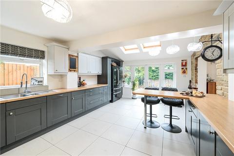 4 bedroom detached house for sale, Langdale Close, Wetherby, West Yorkshire