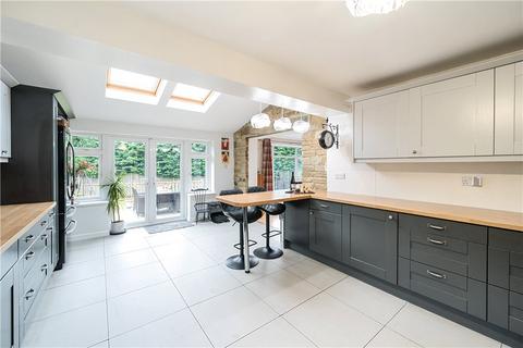 4 bedroom detached house for sale, Langdale Close, Wetherby, West Yorkshire