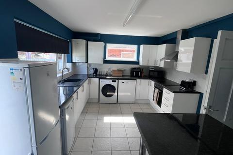 undefined, Elmhurst Avenue, Melton Mowbray, LE13