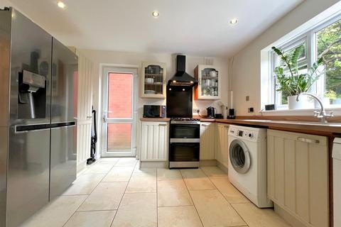 3 bedroom detached house for sale, Warwick New Road, Leamington Spa