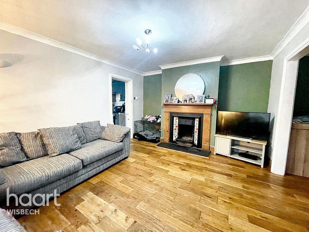 Lynn Road, Wisbech 3 bed semidetached house for sale £210,000