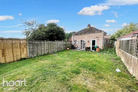 3 bedroom semi-detached house for sale, Lynn Road, Wisbech