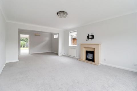 4 bedroom detached house to rent, Highfield Way, North Ferriby