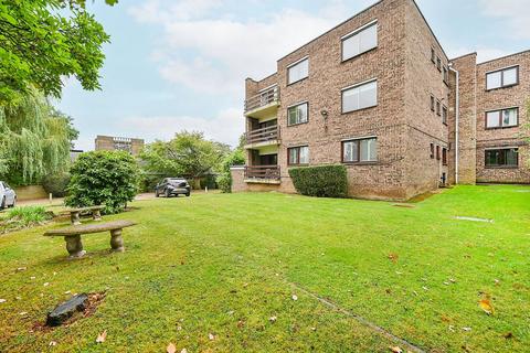 2 bedroom flat for sale, Hanger Hill, Hanger Hill, London, W5