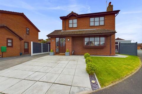 3 bedroom detached house for sale, Crofters Way, Deeside CH5