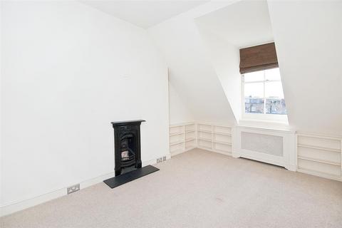 2 bedroom flat to rent, CADOGAN SQUARE, London, SW1X