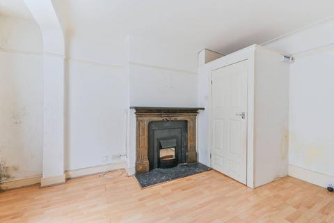 4 bedroom terraced house for sale, Grange Road, South Norwood, London, SE25