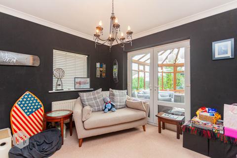 1 Boundary Edge, Edenfield, Bury, BL0 0GX