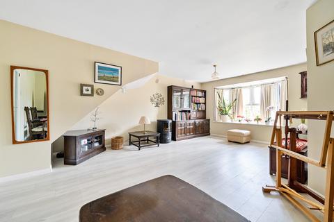 4 bedroom detached house for sale, Durrell Way, Shepperton, TW17