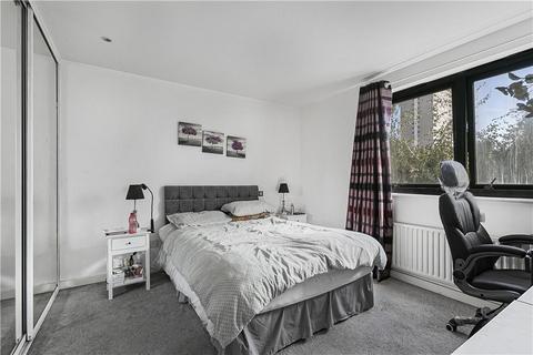 1 bedroom apartment for sale, Westferry Road, London, E14