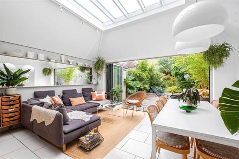 5 bedroom house for sale, Pretoria Road, Furzedown, SW16