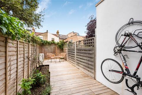 2 bedroom flat for sale, Leverson Street, Furzedown, SW16