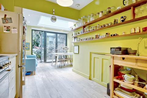 26 Leverton Street, London, NW5 2PJ