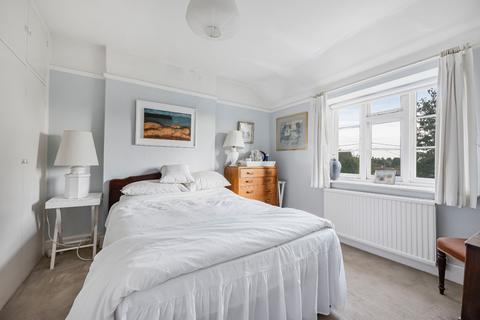 Mount Pleasant Cottage Charlton Road, Tetbury, GL8 8DX