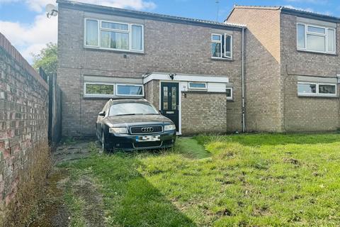 3 bedroom end of terrace house for sale, Uist Walk, Corby NN17