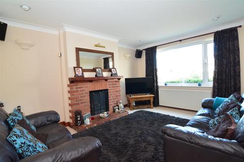 3 bedroom house to rent, Horsforth, Leeds, West Yorkshire, LS18