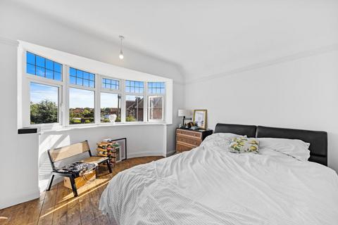 49 Belvedere Road, Kettering, NN15 7NE