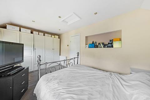 49 Belvedere Road, Kettering, NN15 7NE