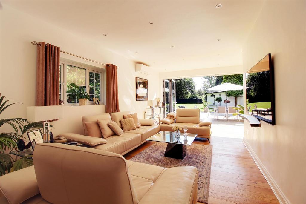 IMG 4813-IMG 4815 copy 2.jpg