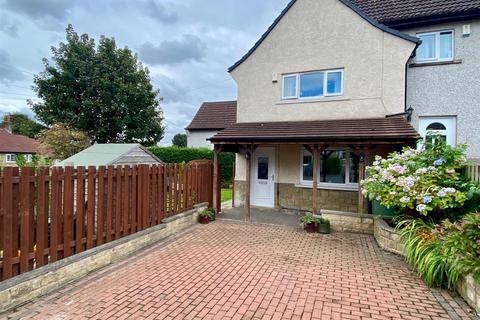 2 bedroom end of terrace house for sale, Highcroft Crescent, Huddersfield