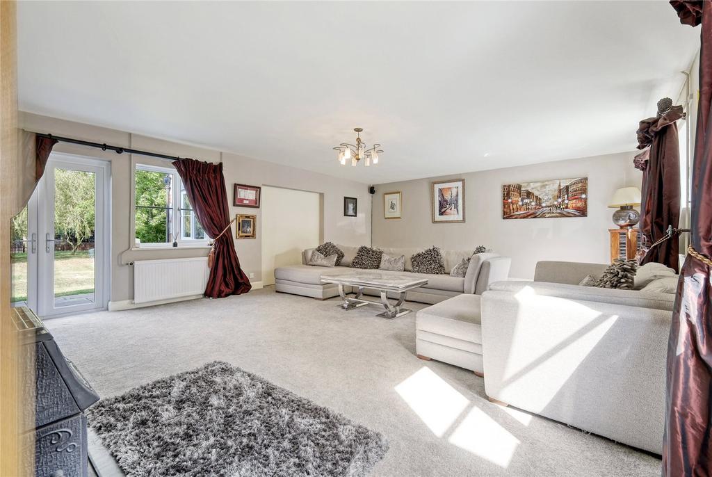 Fordham Road, Mount Bures, Sudbury... 5 bed equestrian property for